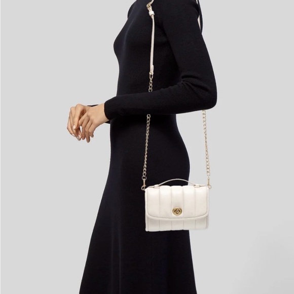 Coach cream Quilted Crossbody Bag with Gold Chain - Picture 15 of 16